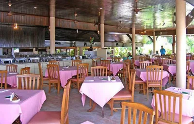 Phuket Golden Sand Inn – Foto’s 5