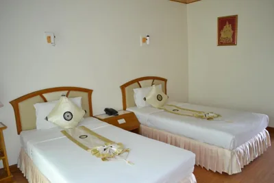 Phuket Golden Sand Inn – Foto’s 13